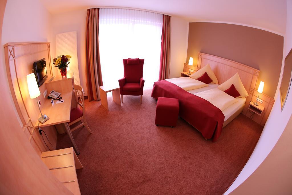 Hotel Sittardsberg Duisburg Bagian luar foto