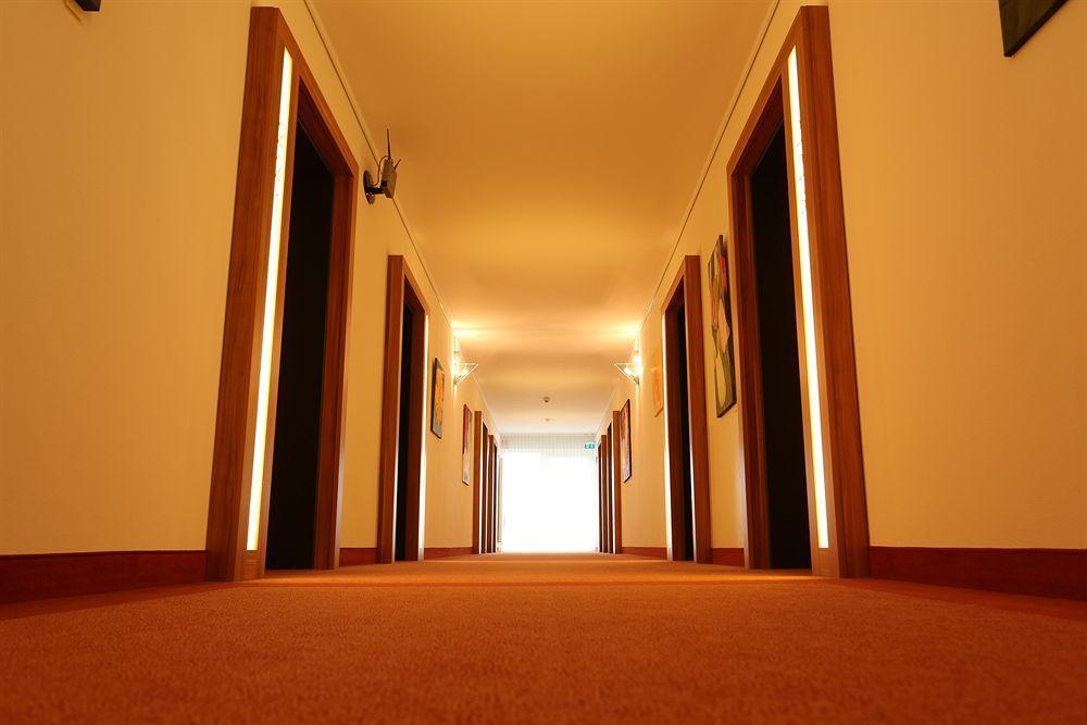 Hotel Sittardsberg Duisburg Bagian luar foto
